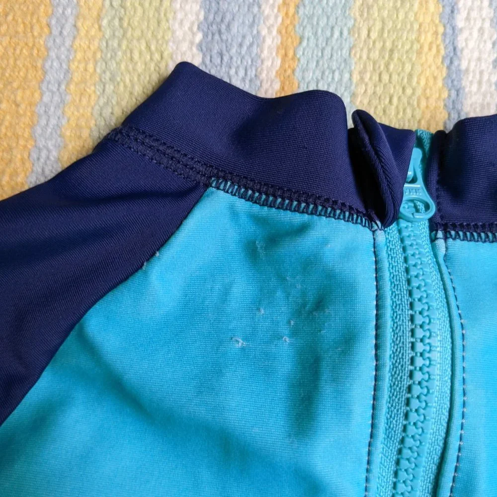 Carter's one-piece rashguard suit 18m